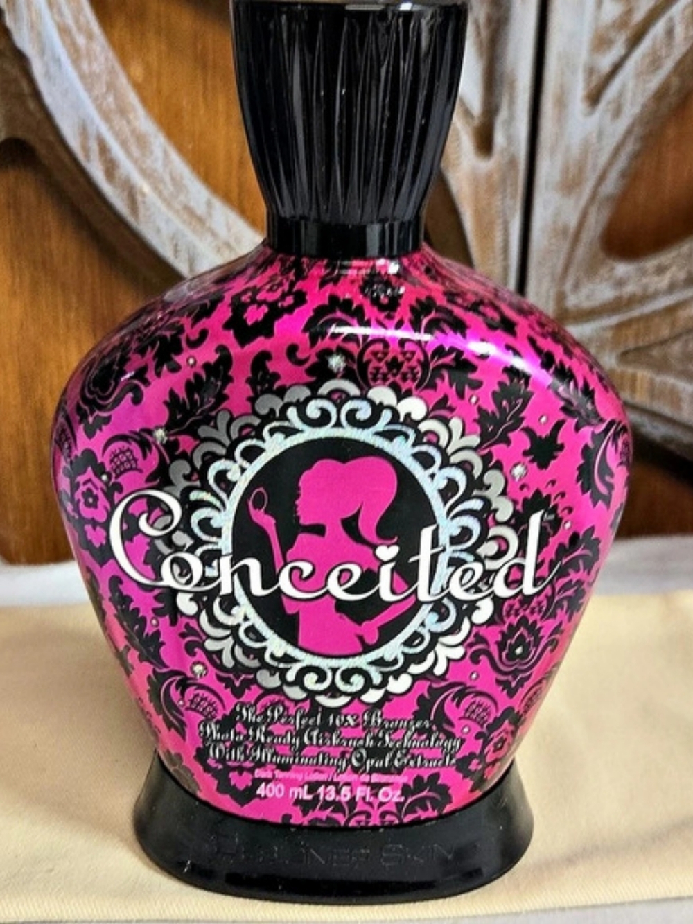 Conceited Body Oil Pink & Black 13.5 fl oz NWT - Picture 4 of 8